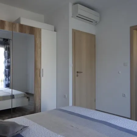 Apartment Nana Supetarska Draga Zimmer foto