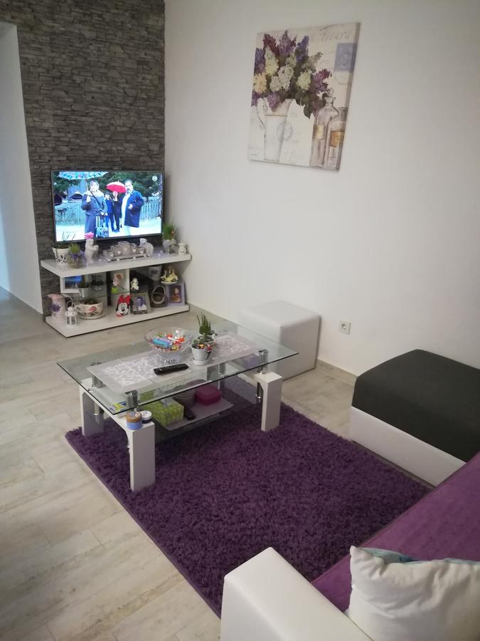 Apartment Nana *